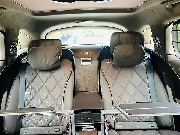 Mercedes-Benz Maybach EQS SUV 680 - Photo 7