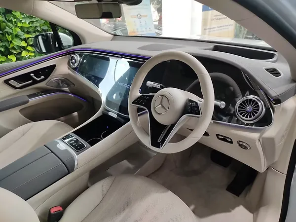 Mercedes-Benz EQS SUV 580 4MATIC - Photo 5