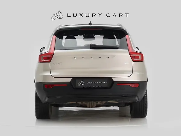 Volvo EX40 Plus - Photo 5