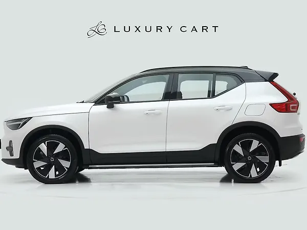 Volvo EX40 Plus - Photo 3