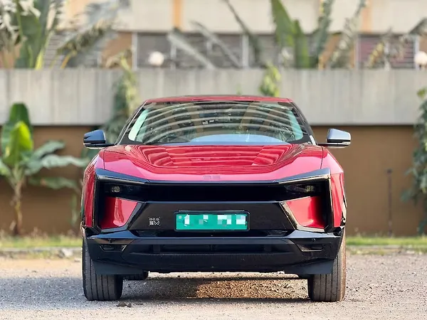 Mahindra Be 6 Pack Two 59.0 kWh No Charger - Photo 1