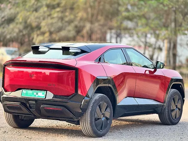 Mahindra Be 6 Pack Two 59.0 kWh No Charger - Photo 5