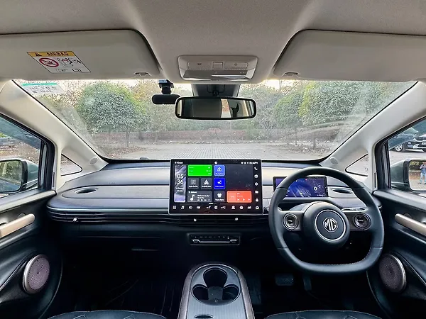 MG Windsor EV Essence 38.0 kWh - Photo 7