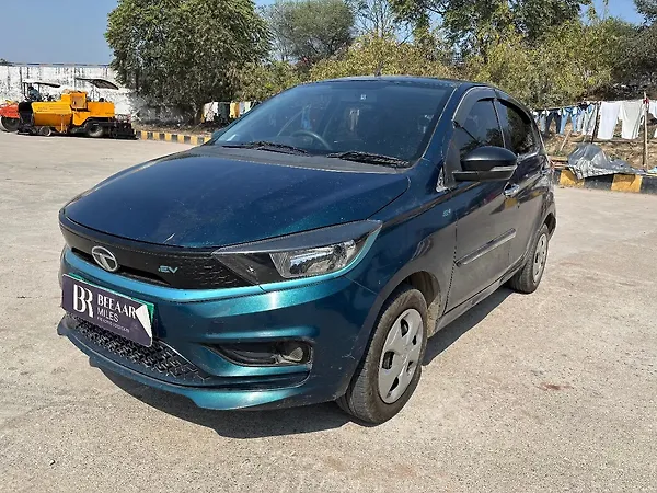 Tata Tiago EV XT Medium Range [2022-2025] - Photo 7