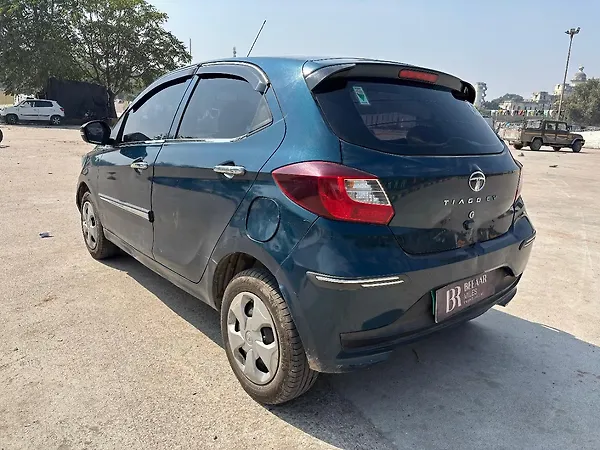 Tata Tiago EV XT Medium Range [2022-2025] - Photo 8