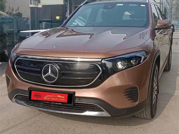 Mercedes-Benz EQB 300 4MATIC - Photo 3