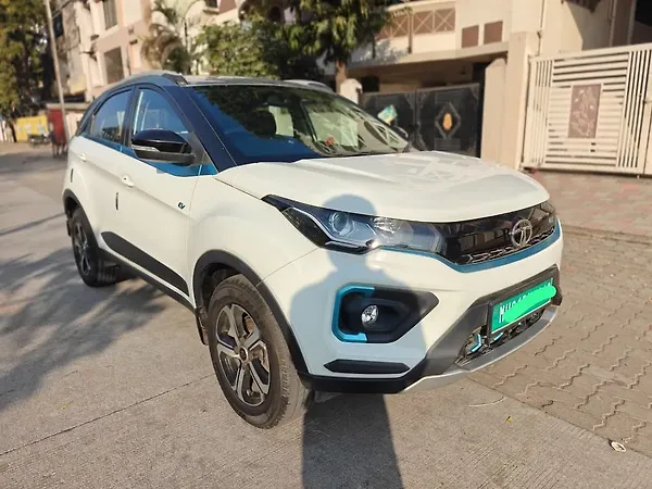 Tata Nexon EV XZ Plus - Photo 4