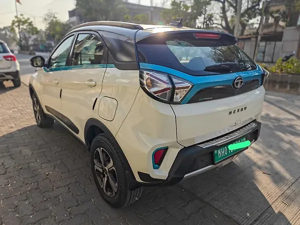 Tata Nexon EV XZ Plus - Photo 7
