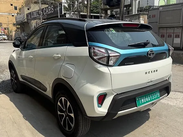 Tata Nexon EV XZ Plus - Photo 5