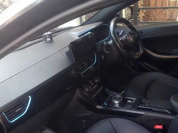 Tata Nexon EV XZ Plus 7.2 KW Fast Charger - Photo 3