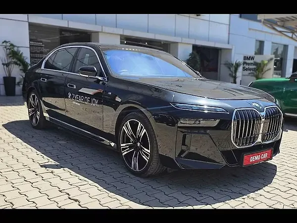 BMW i7 eDrive50 M Sport - Photo 3