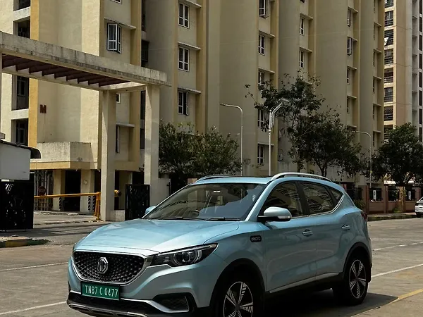MG ZS EV Exclusive [2020-2021] - Photo 3