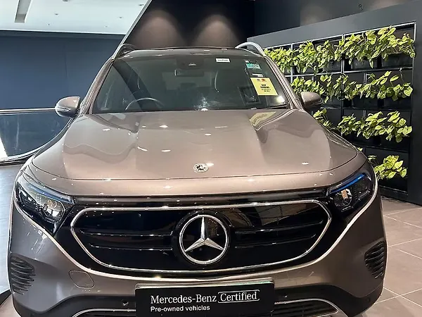Mercedes-Benz EQB 350 4MATIC - Photo 1