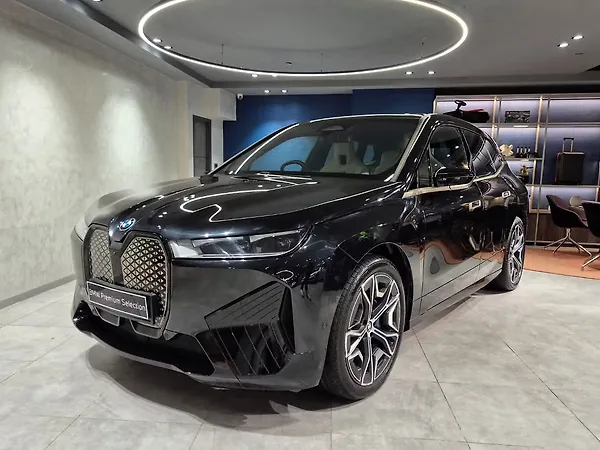 BMW iX xDrive 50 - Photo 3