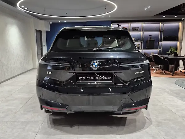 BMW iX xDrive 50 - Photo 7