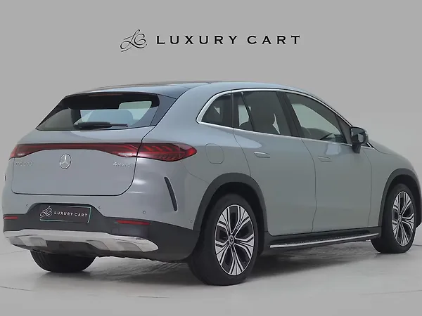 Mercedes-Benz EQE SUV 500 4MATIC - Photo 6