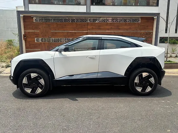 Mahindra Be 6 Pack Three 79.0 kWh No Charger - Photo 8