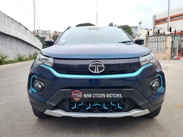 Tata Nexon EV XM - Photo 4