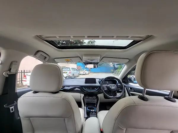 Tata Nexon EV XM - Photo 8