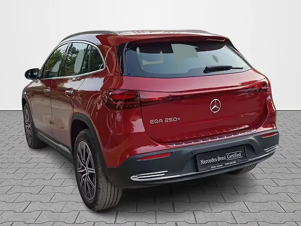 Mercedes-Benz EQA 250 Plus - Photo 4