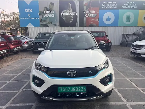 Tata Nexon EV XZ Plus LUX - Photo 1