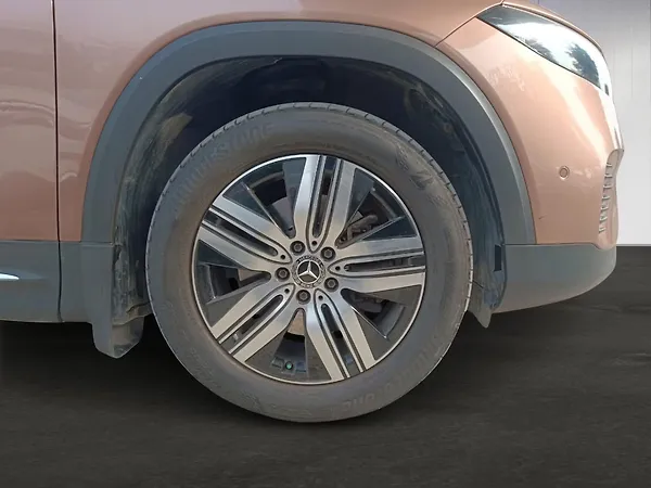 Mercedes-Benz EQB 300 4MATIC - Photo 6