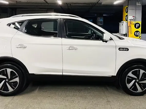 MG ZS EV Exclusive - Photo 5