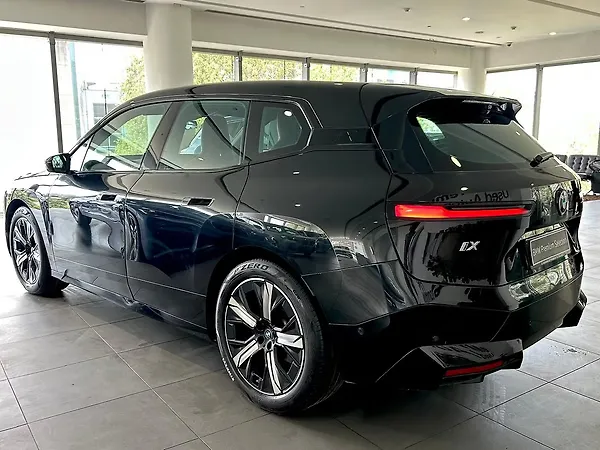 BMW iX xDrive 40 - Photo 5