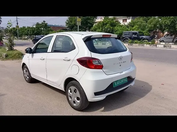 Tata Tiago EV XT Long Range [2022-2025] - Photo 8
