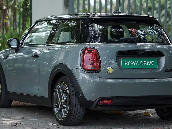 Mini Cooper SE Charged Edition - Photo 5