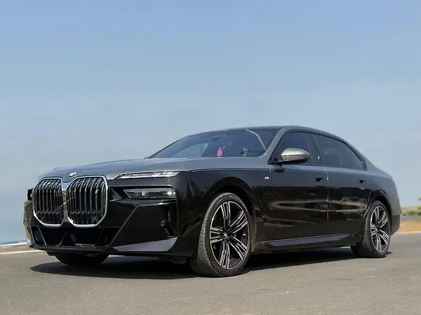 BMW i7 xDrive60 M Sport - Photo 5