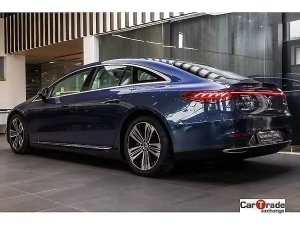Mercedes-Benz EQS 580 4MATIC - Photo 6