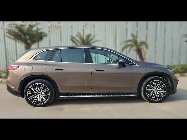 Mercedes-Benz EQS SUV 580 4MATIC - Photo 5