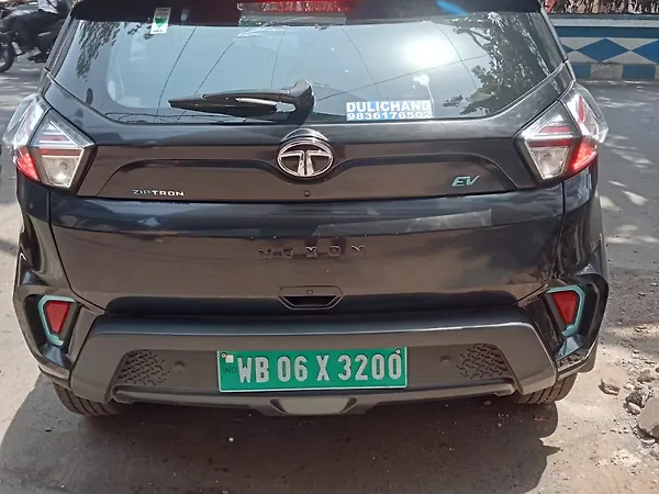Tata Nexon EV XZ Plus Dark Edition - Photo 7