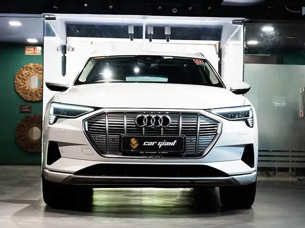 Audi e-tron 55 [2021-2024] - Photo 1