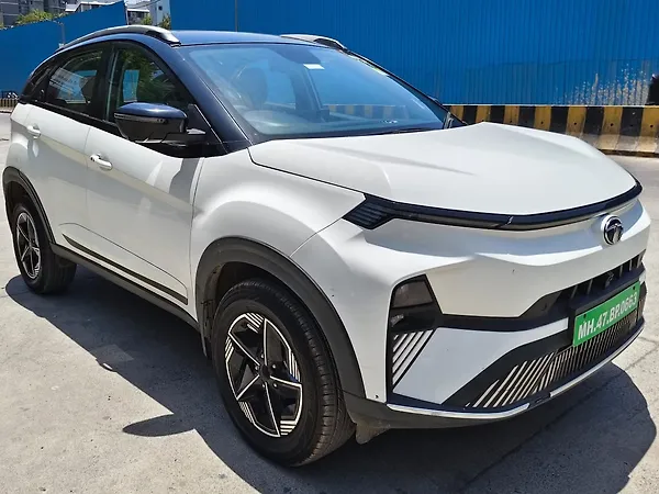 Tata Nexon EV Empowered Plus Long Range - Photo 3