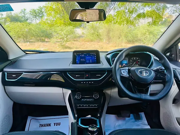 Tata Nexon EV XZ Plus - Photo 8