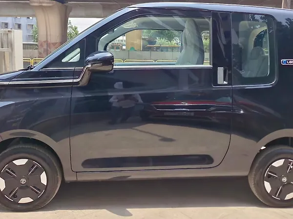 MG Comet EV Plush - Photo 8