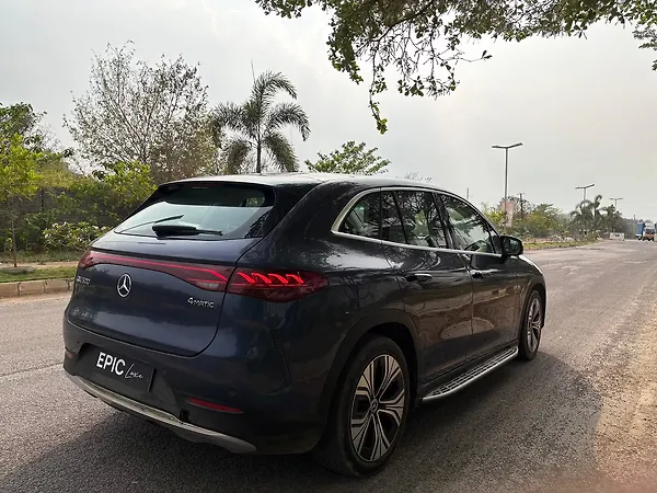 Mercedes-Benz EQE SUV 500 4MATIC - Photo 7