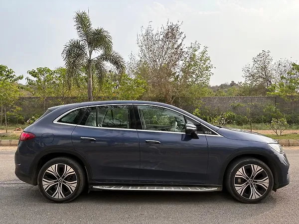 Mercedes-Benz EQE SUV 500 4MATIC - Photo 8