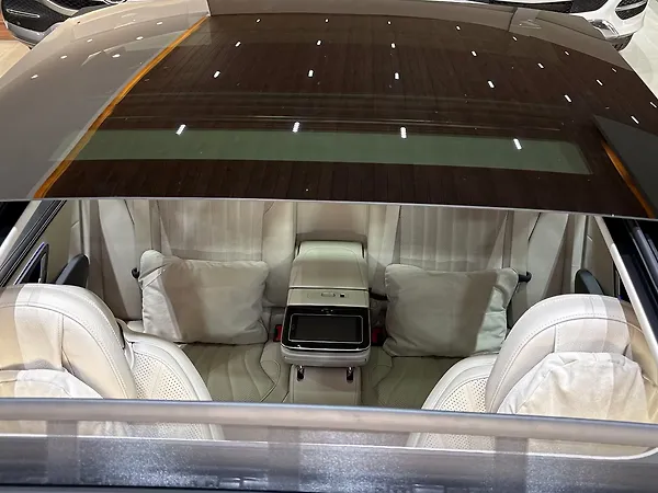 Mercedes-Benz EQS 580 4MATIC - Photo 8