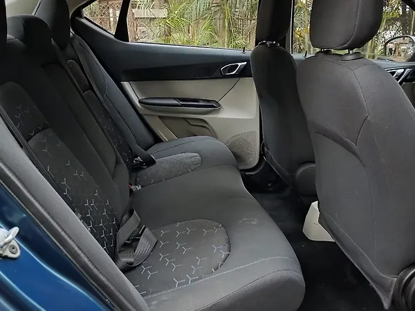 Tata Tiago EV XZ Plus Long Range Fast Charger [2022-2025] - Photo 8