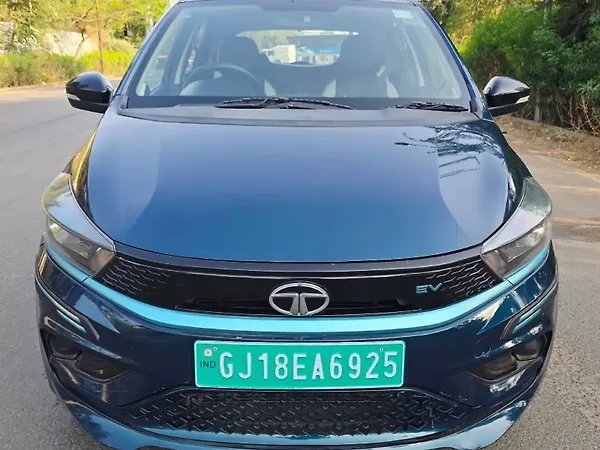 Tata Tiago EV XT Long Range [2022-2025] - Photo 1