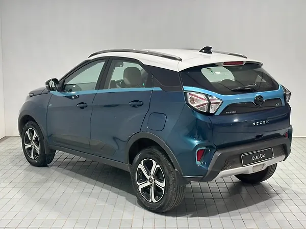 Tata Nexon EV XZ Plus LUX - Photo 4