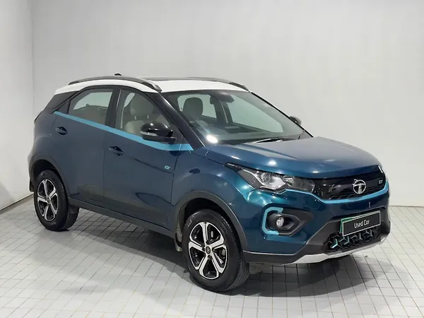 Tata Nexon EV XZ Plus LUX - Photo 7