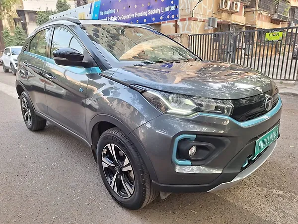 Tata Nexon EV XZ Plus Lux 3.3 KW [2022-2023] - Photo 5