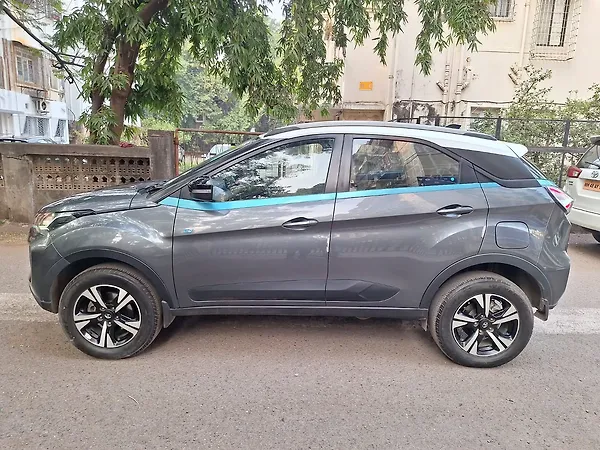 Tata Nexon EV XZ Plus Lux 3.3 KW [2022-2023] - Photo 7