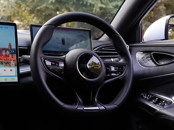 BYD Seal Premium [2024-2025] - Photo 6