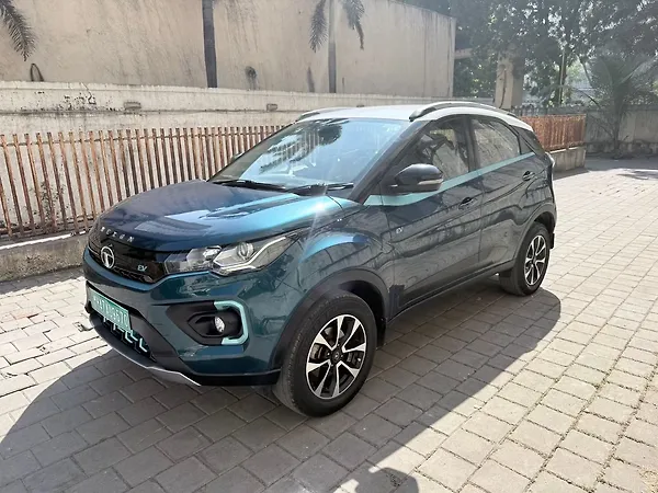 Tata Nexon EV XZ Plus - Photo 4