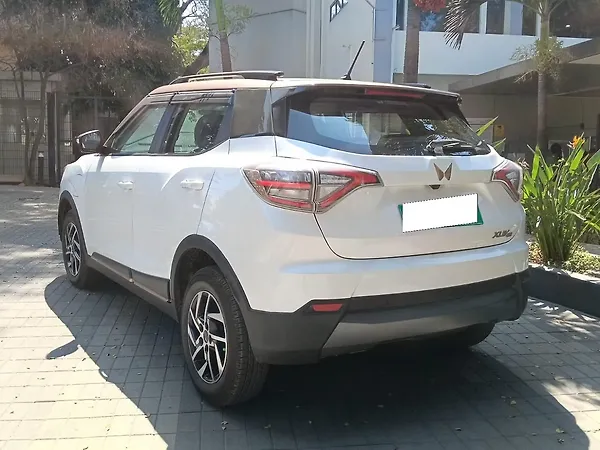 Mahindra XUV400 EL 39.4 KWH - Photo 6